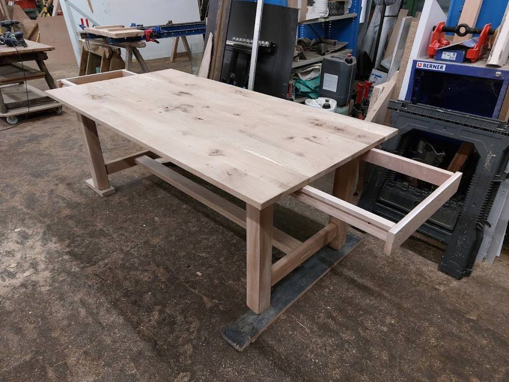 Réalisation de rallonge sur une table existante 